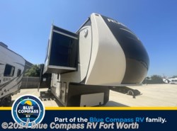 Used 2015 CrossRoads Rushmore Jefferson RF39JE available in Fort Worth, Texas