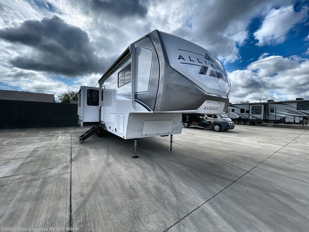 New 2026 Alliance RV Avenue 32RLS available in Fort Worth, Texas