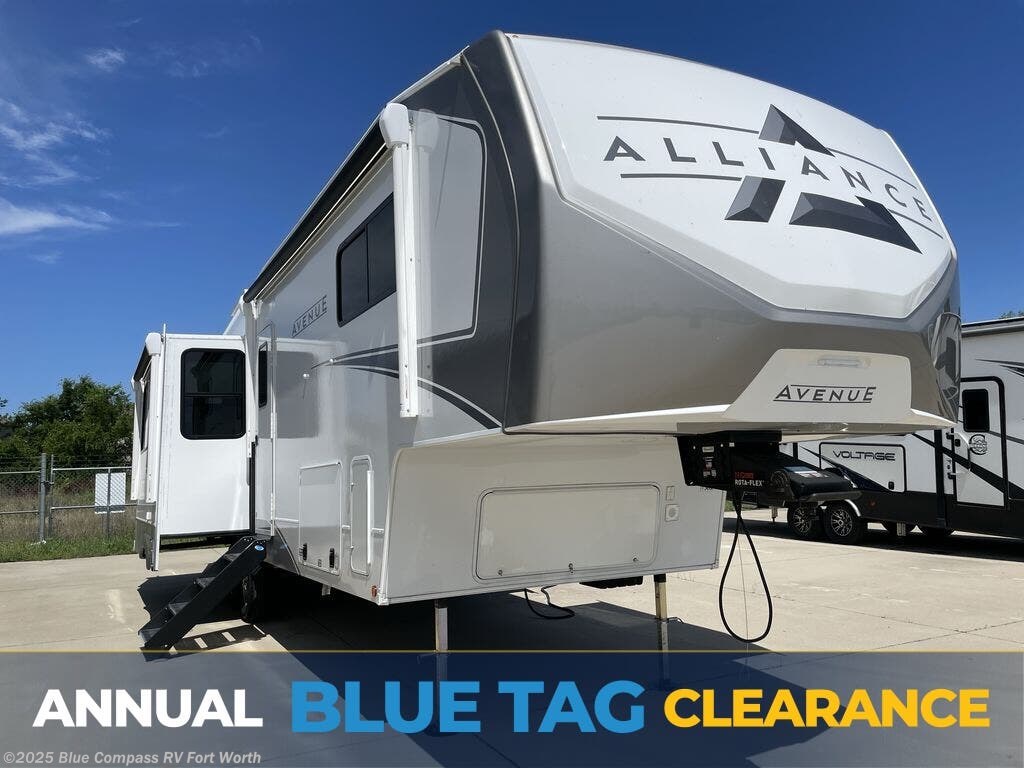New 2026 Alliance RV Avenue 32RLS available in Fort Worth, Texas