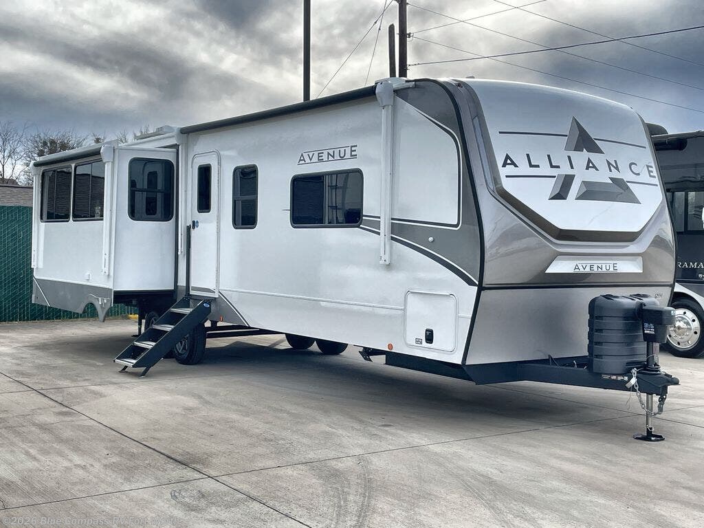 New 2026 Alliance RV Avenue 332RL available in Fort Worth, Texas