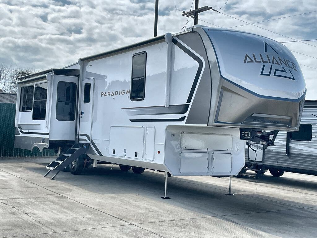 New 2026 Alliance RV Paradigm 340RL available in Fort Worth, Texas