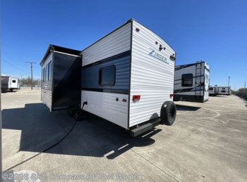 Used 2025 CrossRoads Zinger 290QB available in Fort Worth, Texas