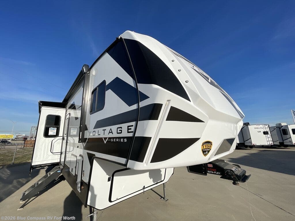 New 2026 Dutchmen Voltage V-Series 3600 available in Fort Worth, Texas