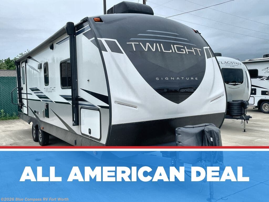 Used 2022 Cruiser RV Twilight Signature TWS2620 available in Fort Worth, Texas