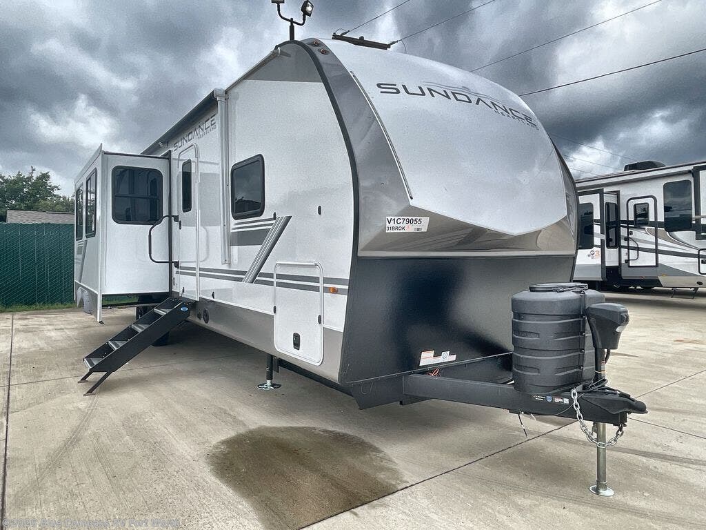 New 2027 Heartland Sundance XLT TT 31BROK available in Fort Worth, Texas
