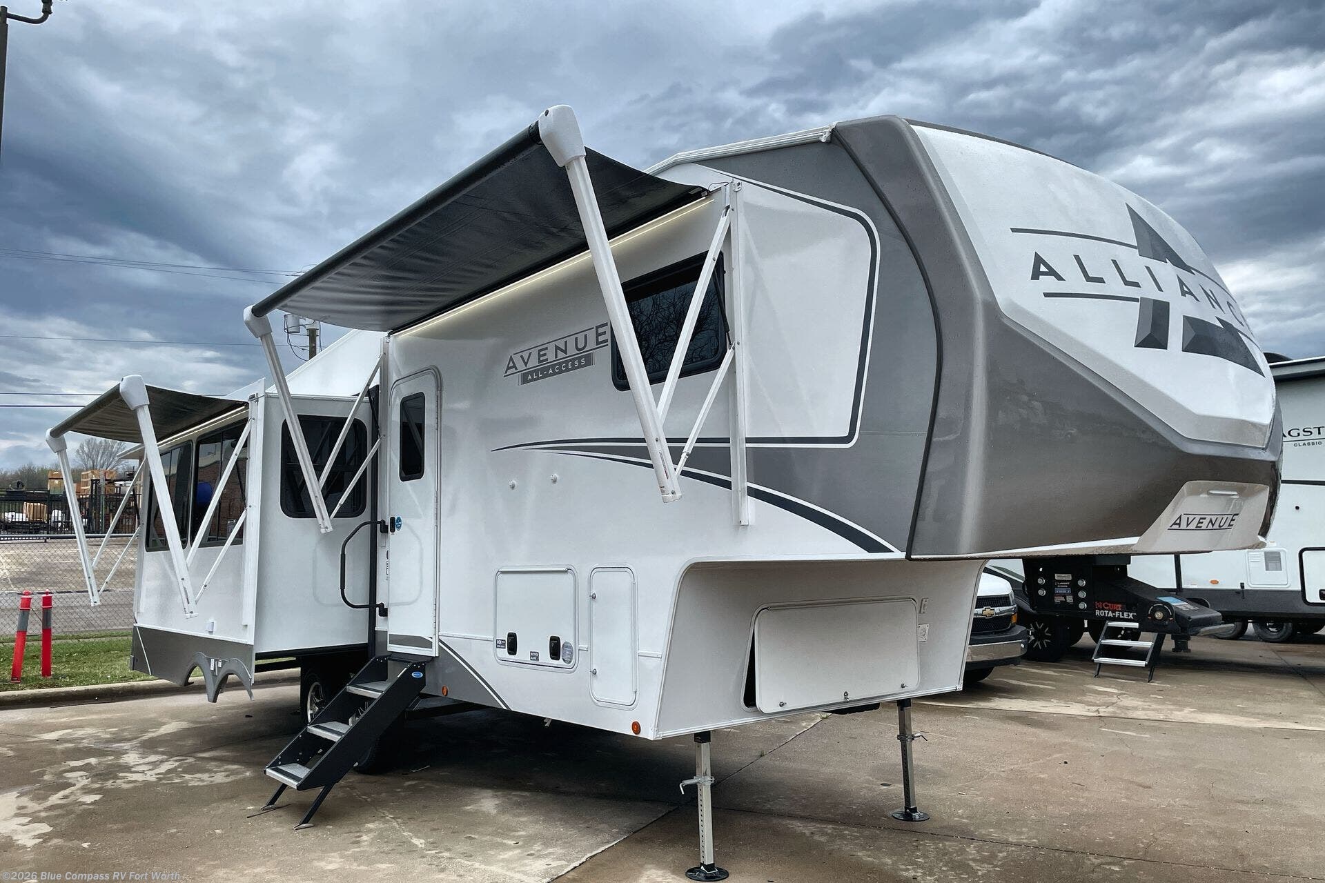New 2026 Alliance RV Avenue All-Access 29RL available in Fort Worth, Texas