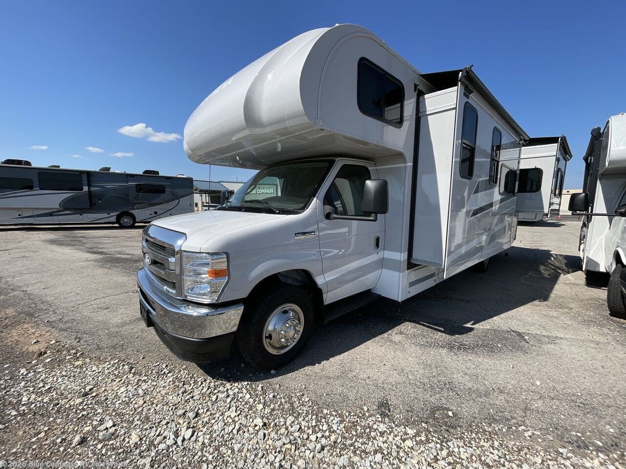 New 2026 Thor Motor Coach Geneva 29VT available in Fort Worth, Texas
