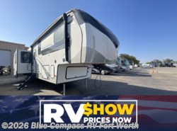 Used 2022 Coachmen Chaparral 373MBRB available in Fort Worth, Texas