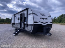 New 2024 Jayco Jay Flight SLX 261BHS available in Ringgold, Virginia