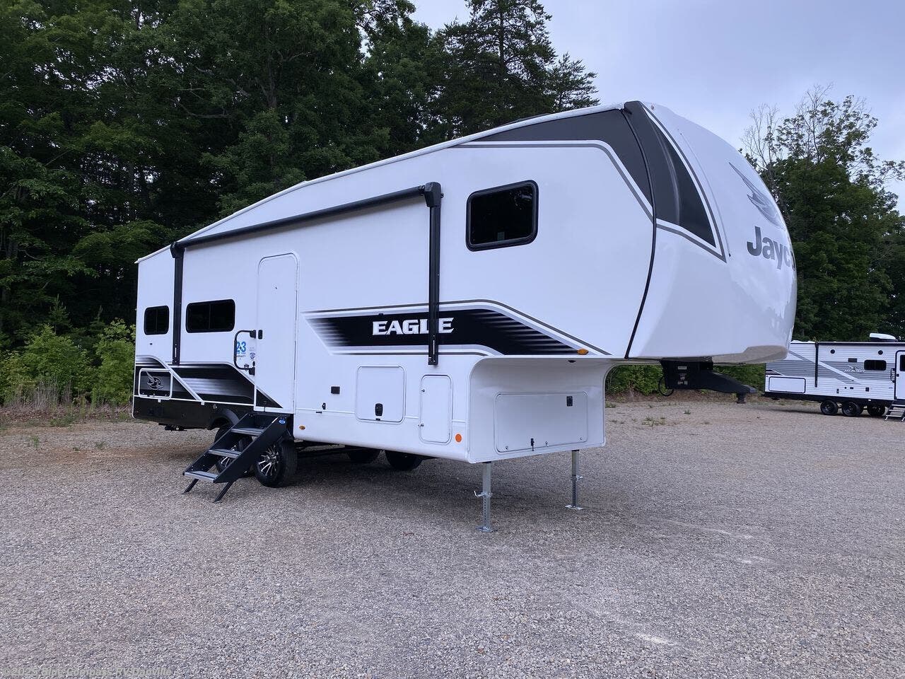New 2025 Jayco Eagle SLE 24MLE available in Ringgold, Virginia