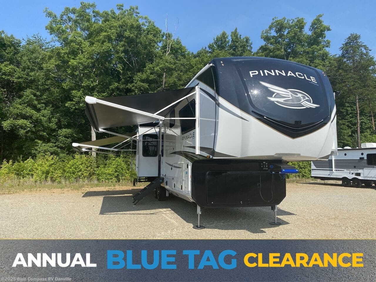 New 2025 Jayco Pinnacle 38KPTS available in Ringgold, Virginia