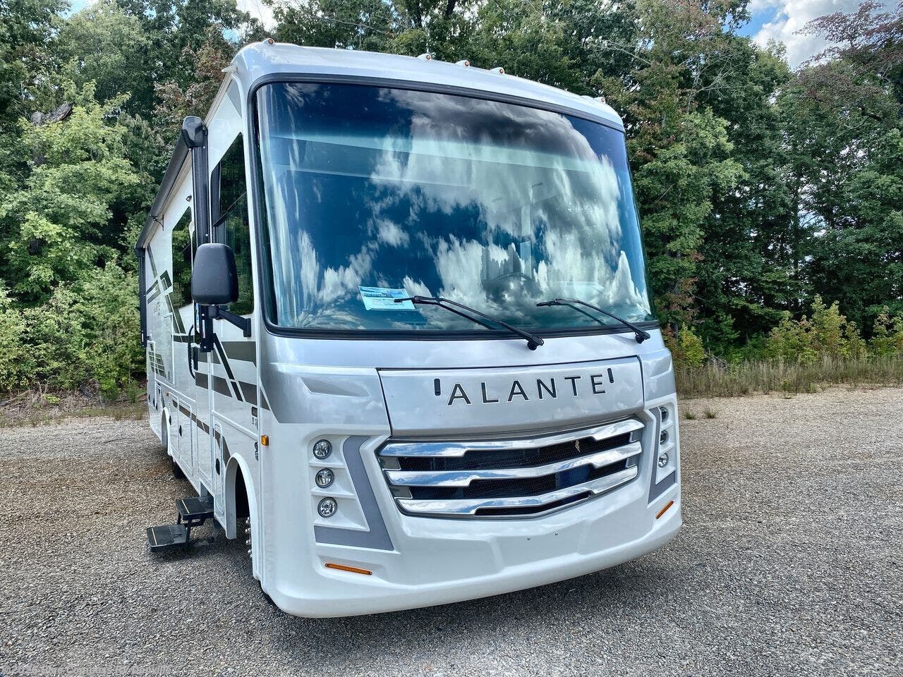 New 2026 Jayco Alante 29S available in Ringgold, Virginia
