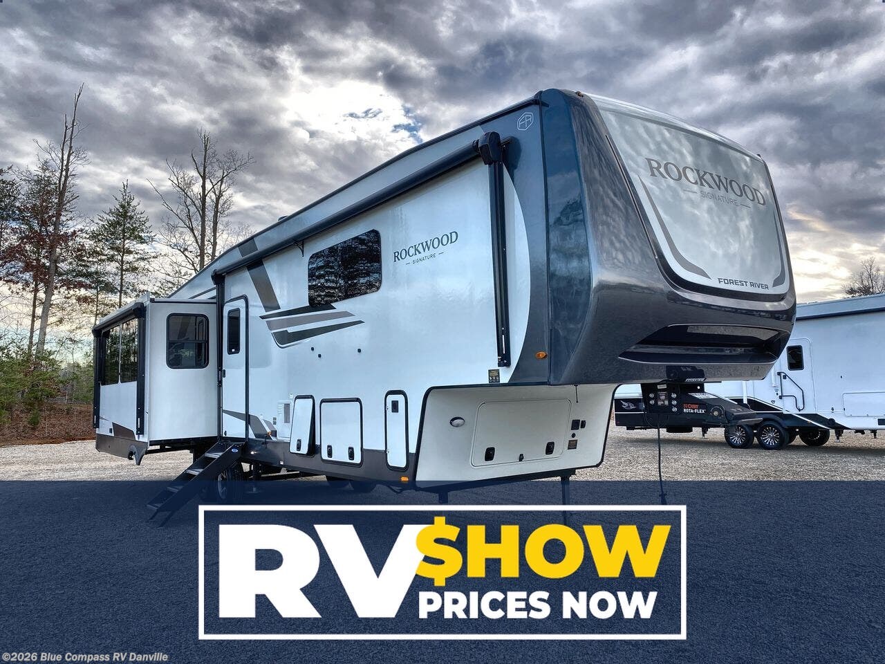 New 2025 Forest River Rockwood Signature 401SB available in Ringgold, Virginia