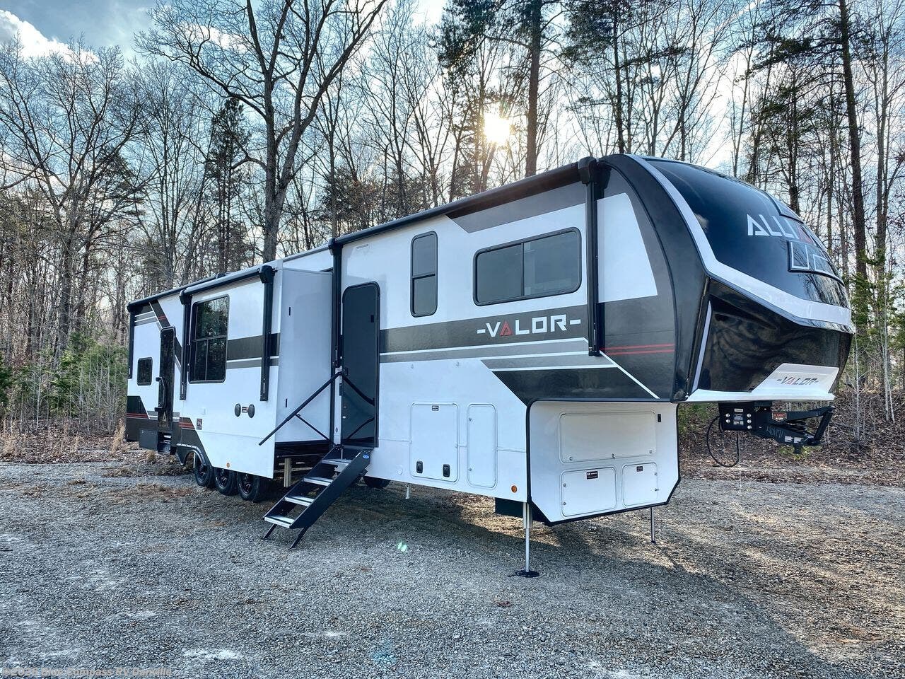 New 2026 Alliance RV Valor 44V14 available in Ringgold, Virginia