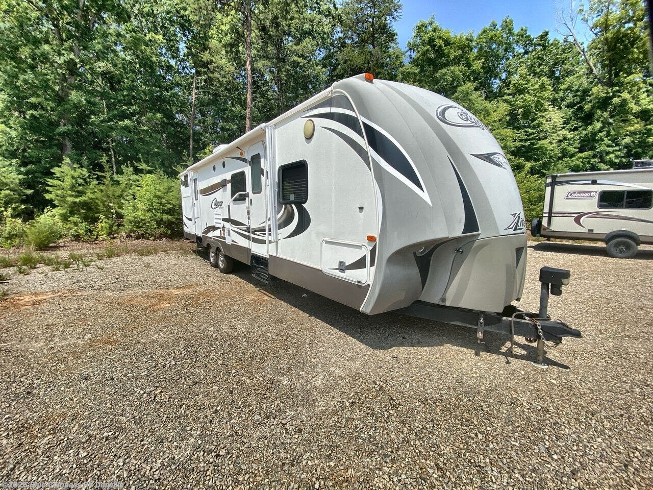 Used 2014 Keystone Cougar Half-Ton Series 32RBKWE available in Ringgold, Virginia