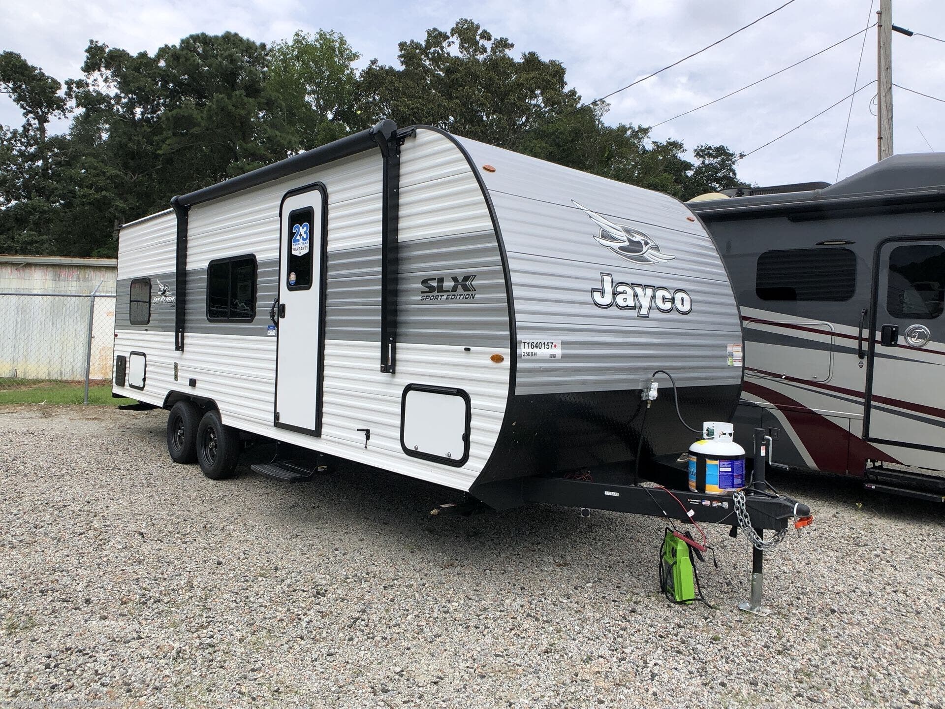 New 2026 Jayco Jay Flight SLX 250BH available in Ringgold, Virginia