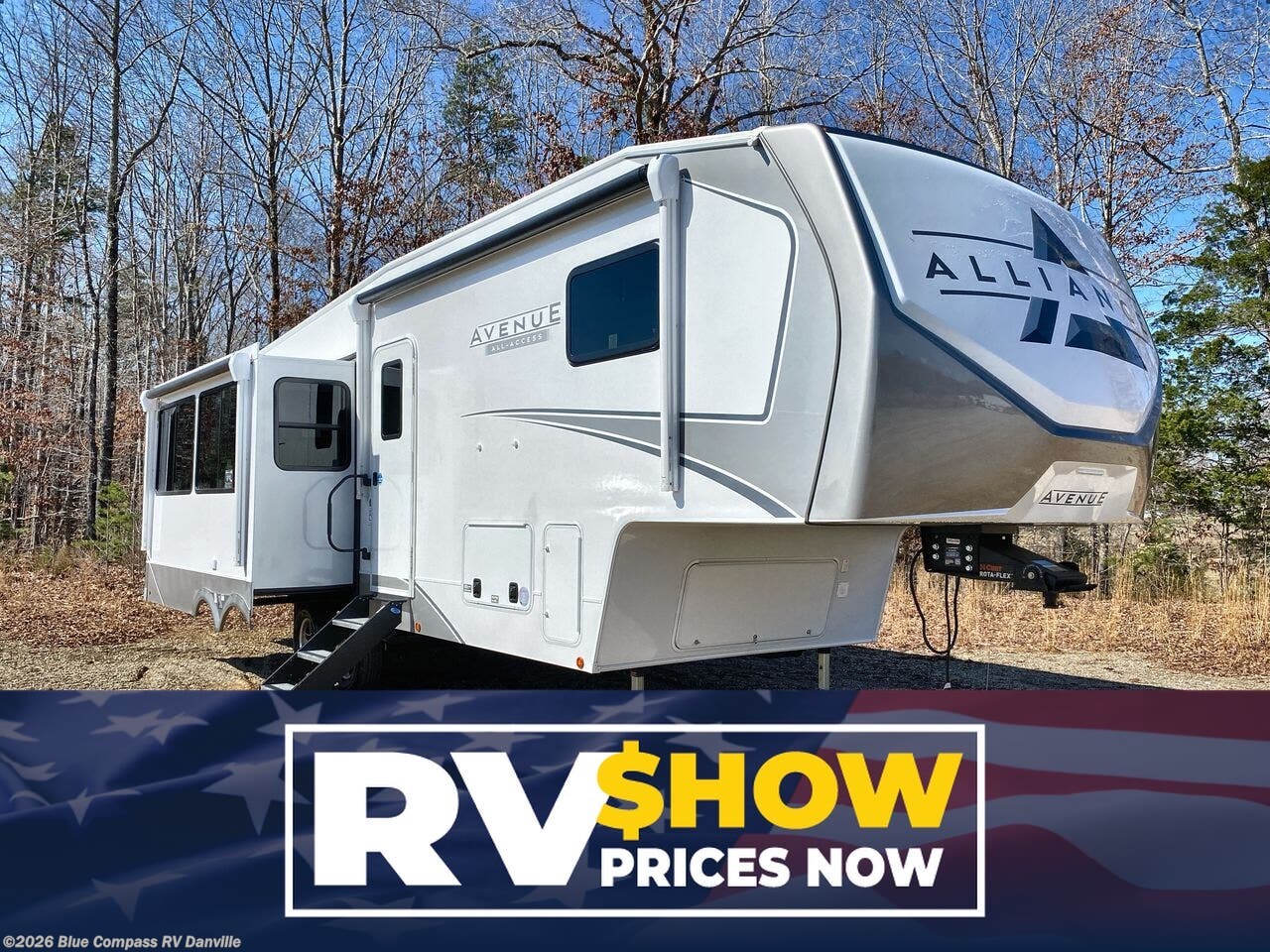 Used 2018  Coachmen Freedom Express 231RBDS by Coachmen from Blue Compass RV Danville in Ringgold, VA