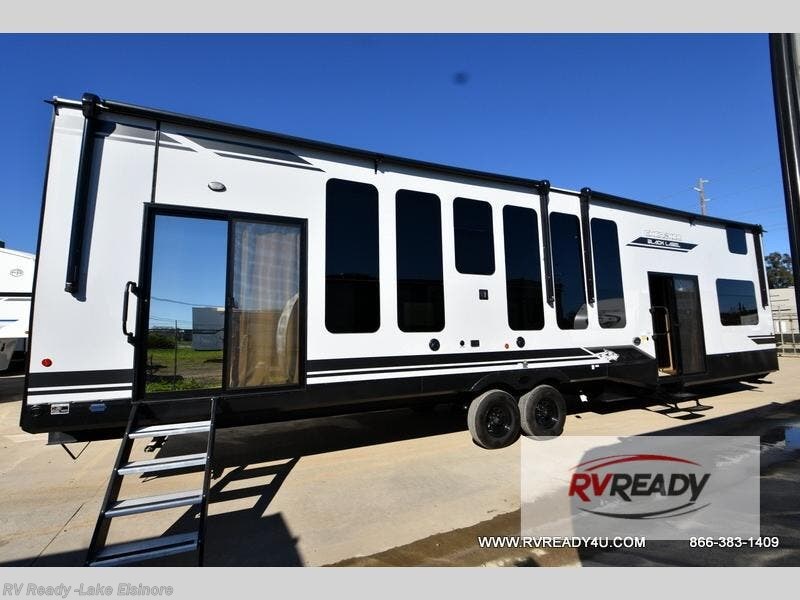 New 2026 Forest River Cherokee Timberwolf Black Label 39ALBL available in Lake Elsinore, California