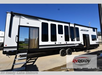 New 2026 Forest River Cherokee Timberwolf Black Label 39ALBL available in Lake Elsinore, California