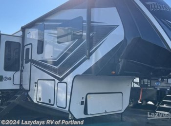 New 2023 Grand Design Momentum 397THS available in Woodland, Washington
