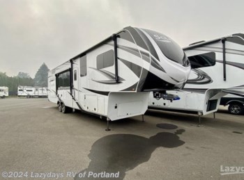 New 2023 Grand Design Solitude 391DL available in Woodland, Washington