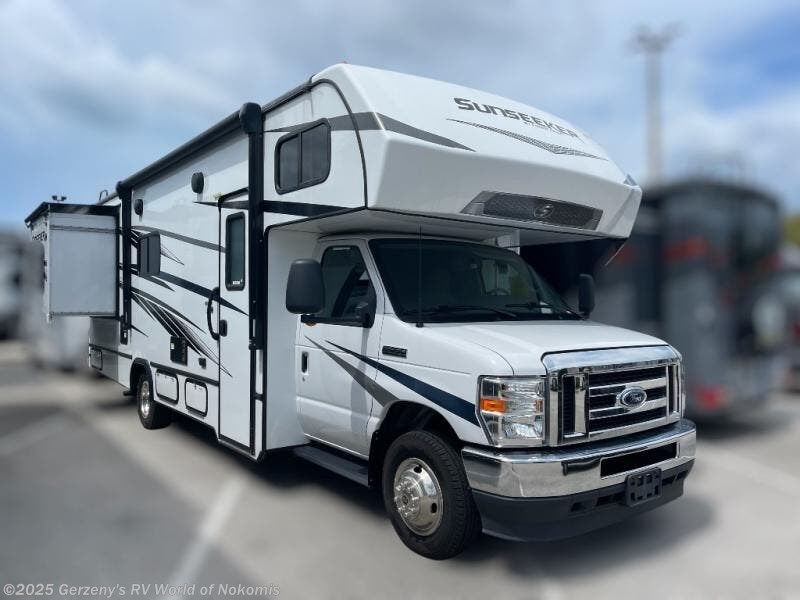 Used 2024 Forest River Sunseeker LE 2550DSLE Ford available in Nokomis, Florida