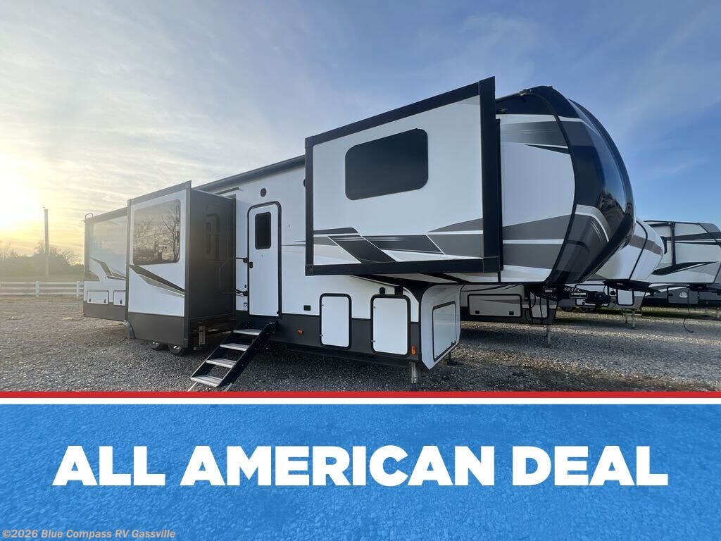 Used 2020 Keystone Avalanche 383FL available in Gassville, Arkansas
