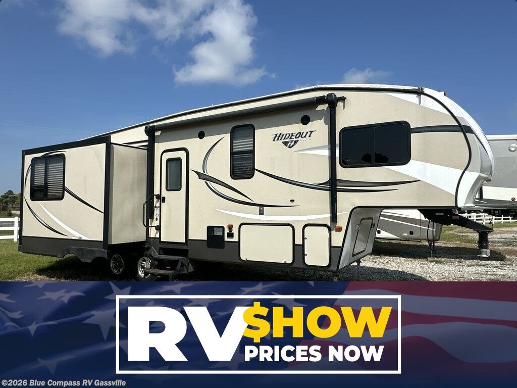 Used 2016 Keystone Hideout 299RLDS available in Gassville, Arkansas