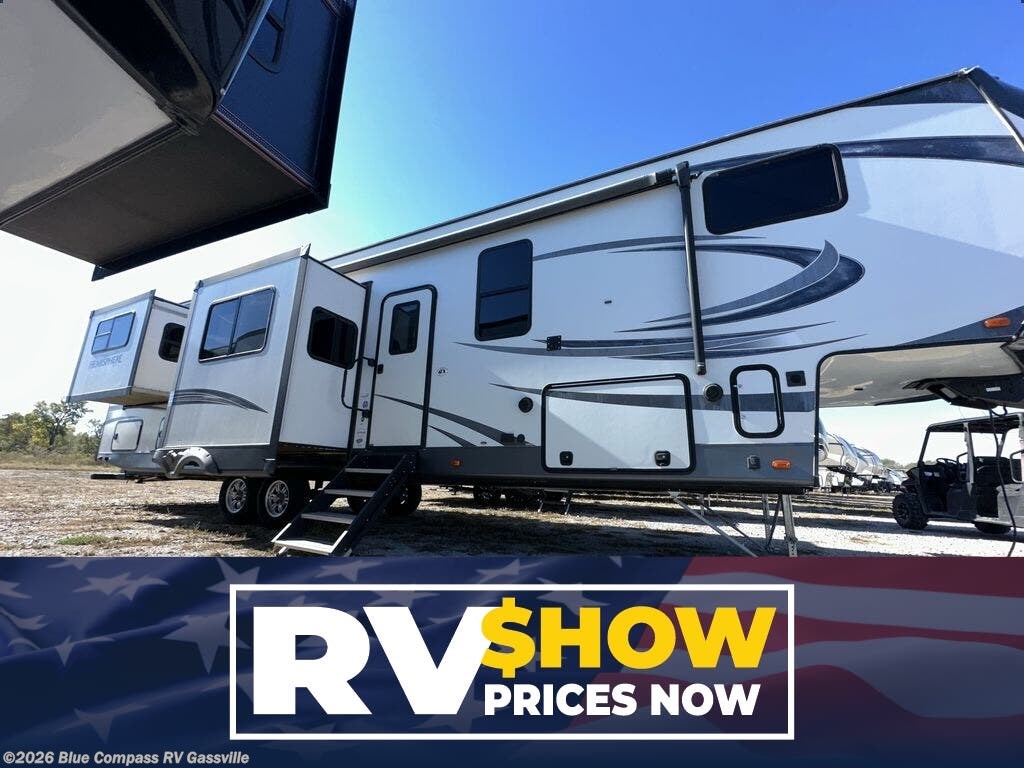 Used 2017 Forest River Salem Hemisphere Lite 372RD available in Gassville, Arkansas
