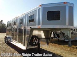 2022 River Valley 2H GN w/Dress & Side Ramp, 7'6"x6'8"