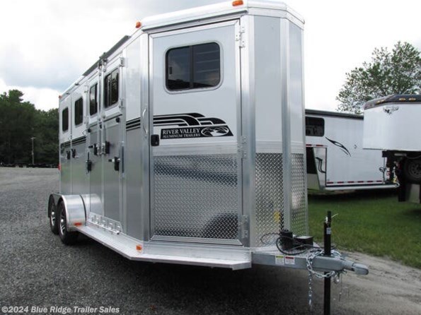 2023 River Valley 2H BP w/4' Dress & Side Ramp, 7'6"x6'8" available in Ruckersville, VA