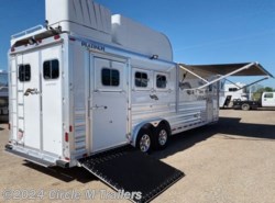 2024 Platinum Coach Outlaw 3 Horse 12'8" SW SIDE LOAD + OUTLAW
