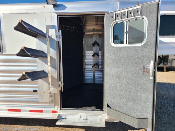 2025 Platinum Coach 6 Horse  7'6" Wide TRAINER Swing Out Saddle Rack!! available in Kaufman, TX
