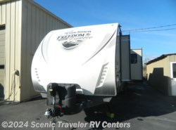  Used 2016 Coachmen Freedom Express Liberty Edition 322RLDS available in Slinger, Wisconsin