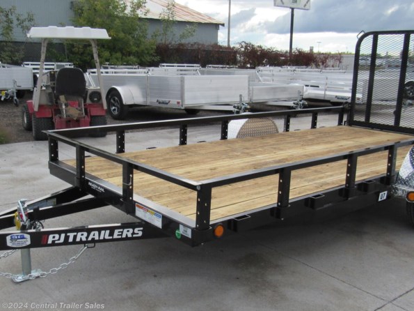 2025 PJ Trailers Utility U7 available in East Bethel, MN