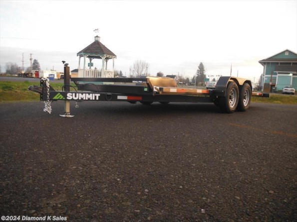 2022 Summit Trailer Denali Pro 7' X 18' 10K Tilt available in Halsey, OR