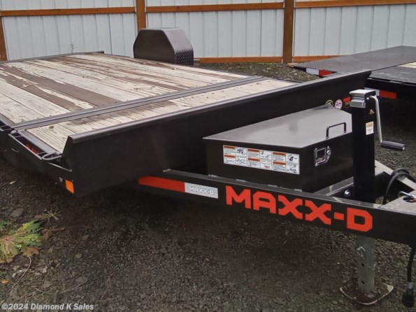 2023 MAXX-D C4X G4X 83" X 16' 7K Split Tilt available in Halsey, OR
