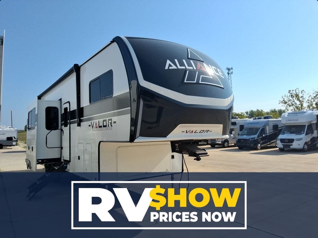 New 2026 Alliance RV Valor All-Access 32A10 available in Strafford, Missouri
