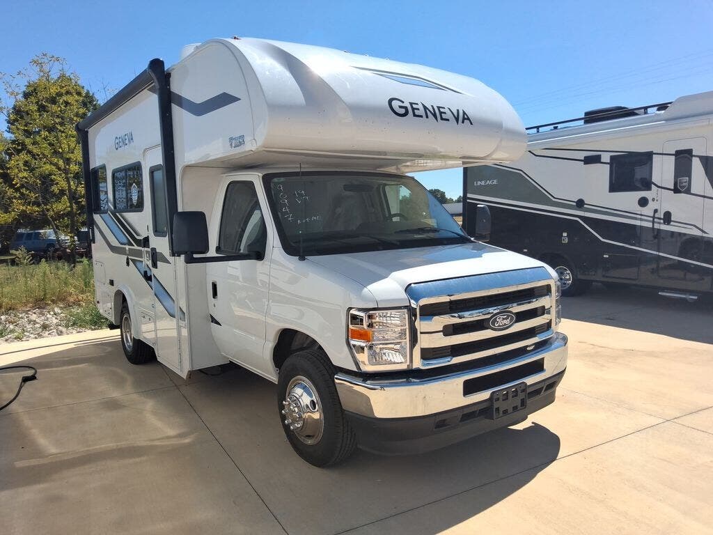 New 2026 Thor Motor Coach Geneva 19VT available in Strafford, Missouri