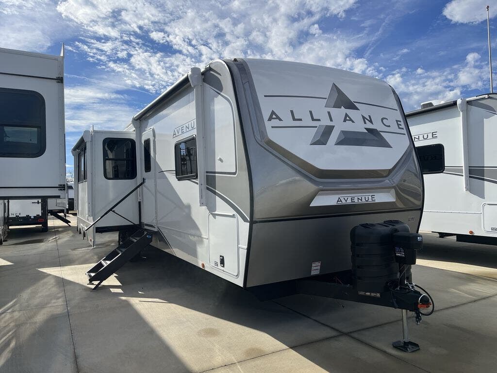 New 2026 Alliance RV Avenue 333BH available in Strafford, Missouri