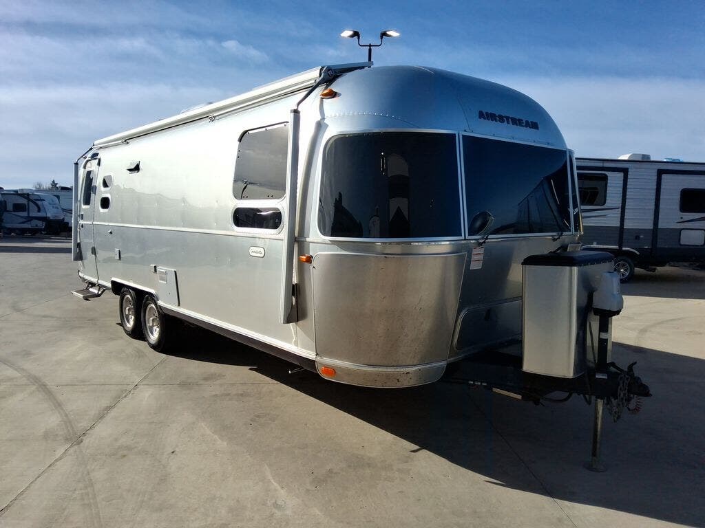 Used 2020 Airstream Globetrotter 27FBQ available in Strafford, Missouri