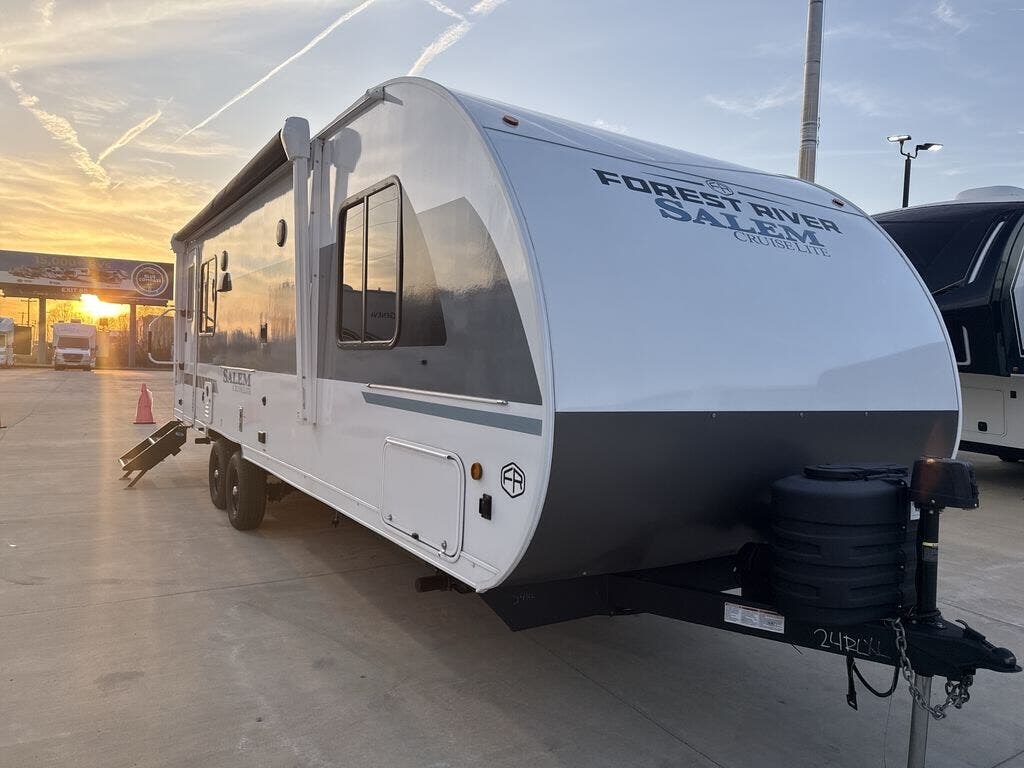 Used 2025 Forest River Salem Cruise Lite 24RLXL available in Strafford, Missouri