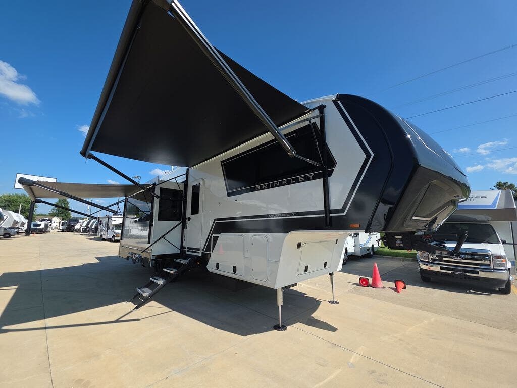 New 2027 Brinkley RV Model Z 3210 available in Strafford, Missouri