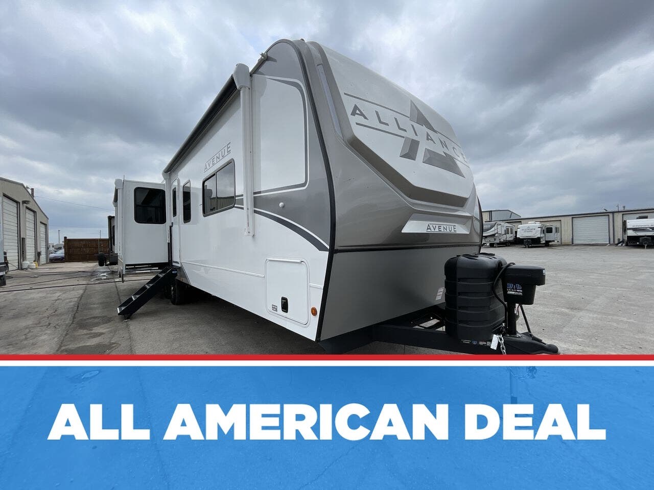 New 2026 Alliance RV Avenue 332RL available in Strafford, Missouri