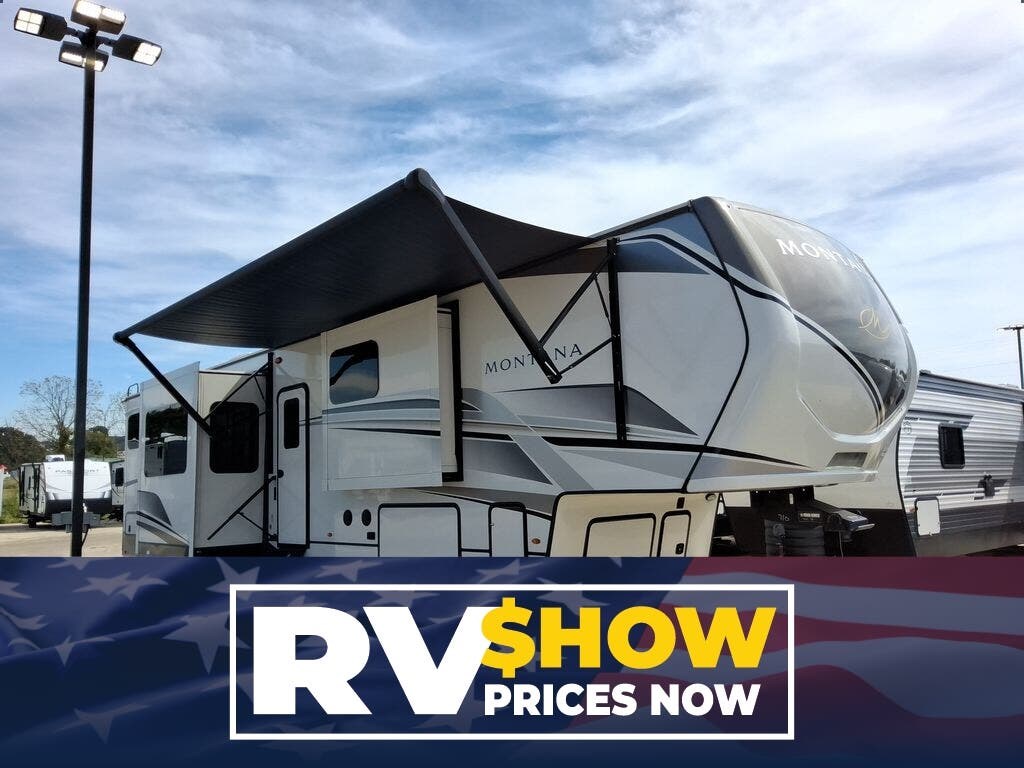 Used 2024 Keystone Montana 3901RK available in Strafford, Missouri