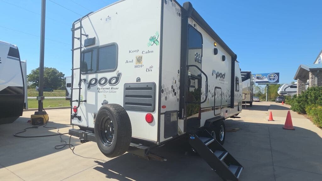 Used 2021  Forest River  R Pod RP-202 by Forest River from Blue Compass RV Springfield in Strafford, MO