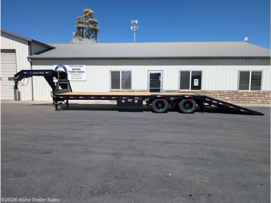 2026 Load Trail GL 102"x32' Low-Pro Hydraulic Dove Gooseneck 24K