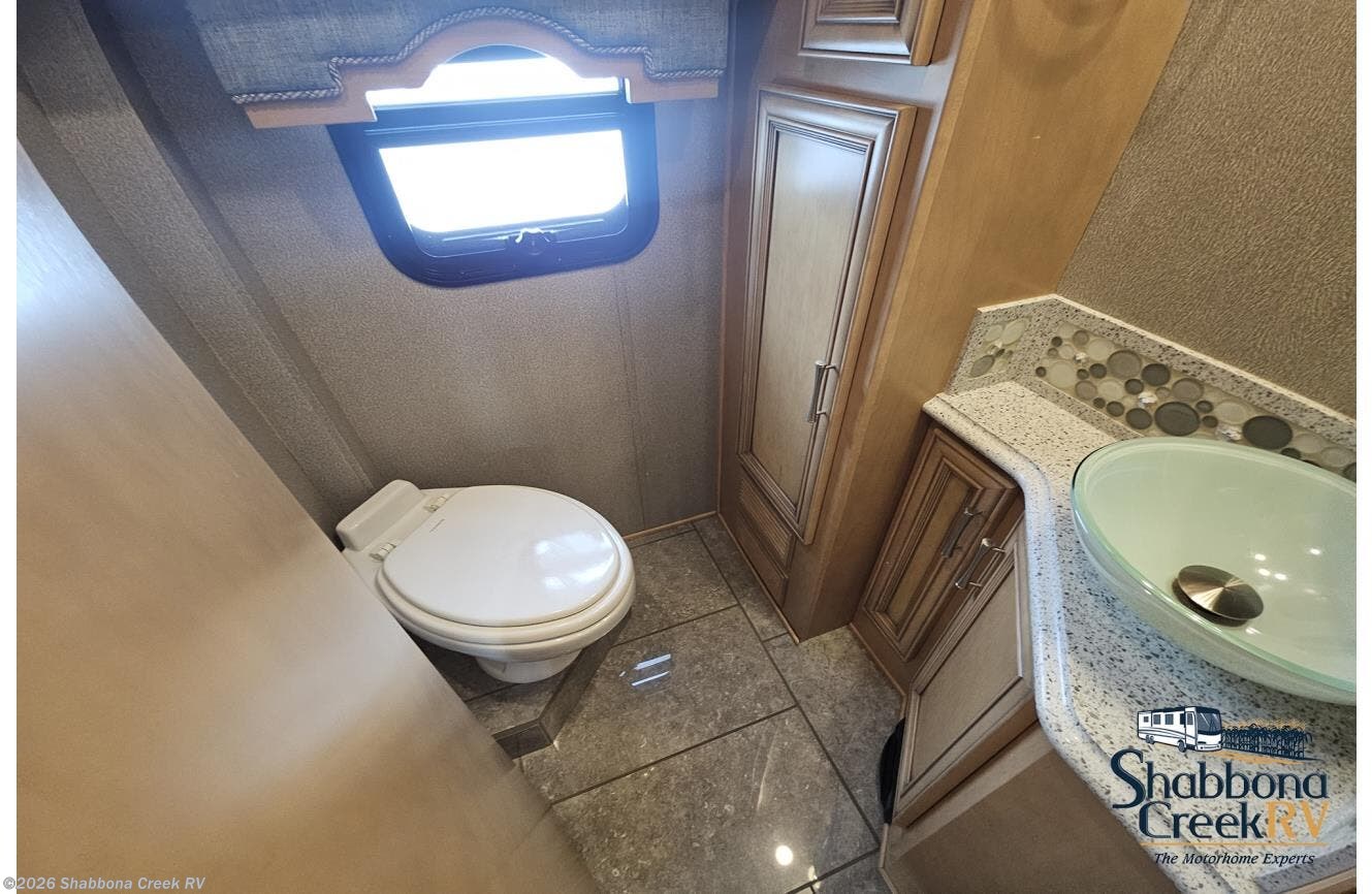 Used 2019 Newmar Ventana 4002 * available in Atkinson, Illinois