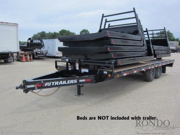 2024 PJ Trailers F8 Equipment Deckover J2072BSSK available in Sycamore, IL