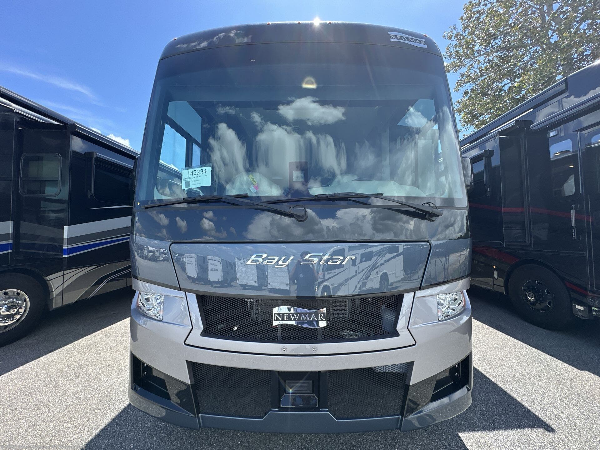 New 2026 Newmar Bay Star 3626 available in Duncan, South Carolina